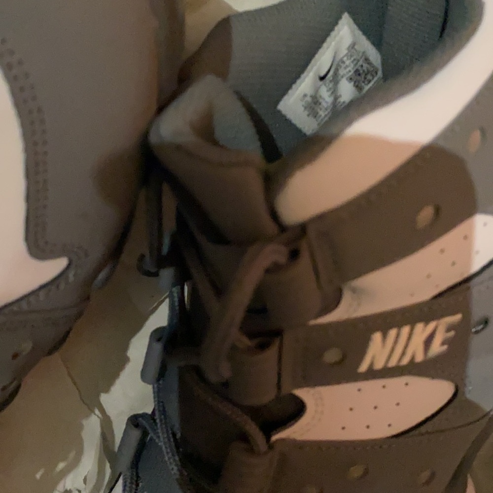 Cb 94 airmax - Picture 2 of 3